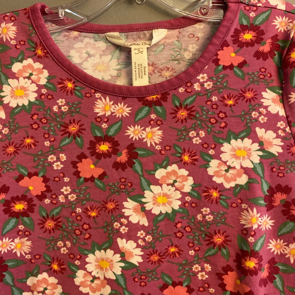 EUC Matilda Jane floral ruffle sleeve top